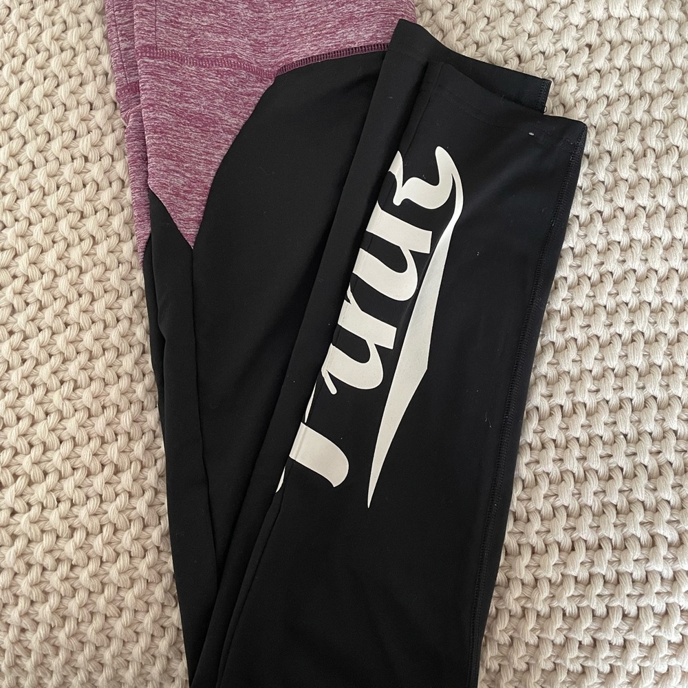 PINK leggings